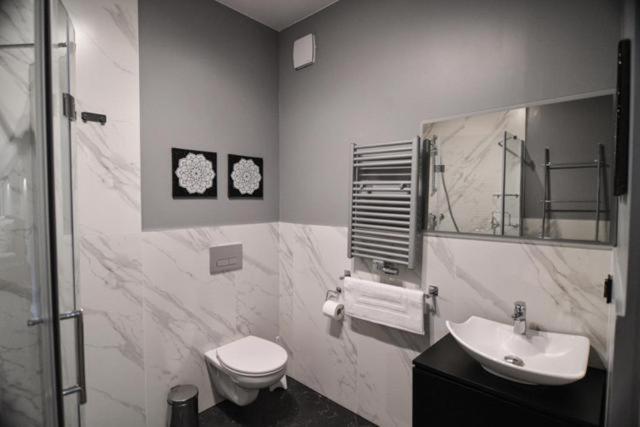Apartamenty Przy Zamkowej W Walbrzychu Wałbrzych Exterior foto